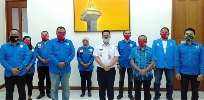 Wakil Gubernur DKI Jakarta Ahmad Riza Patria menerima audiensi serta menerima SK salah satu pihak yang mengklaim sebagai caretaker Ketua DPD KNPI DKI Jakarta/RMOL
