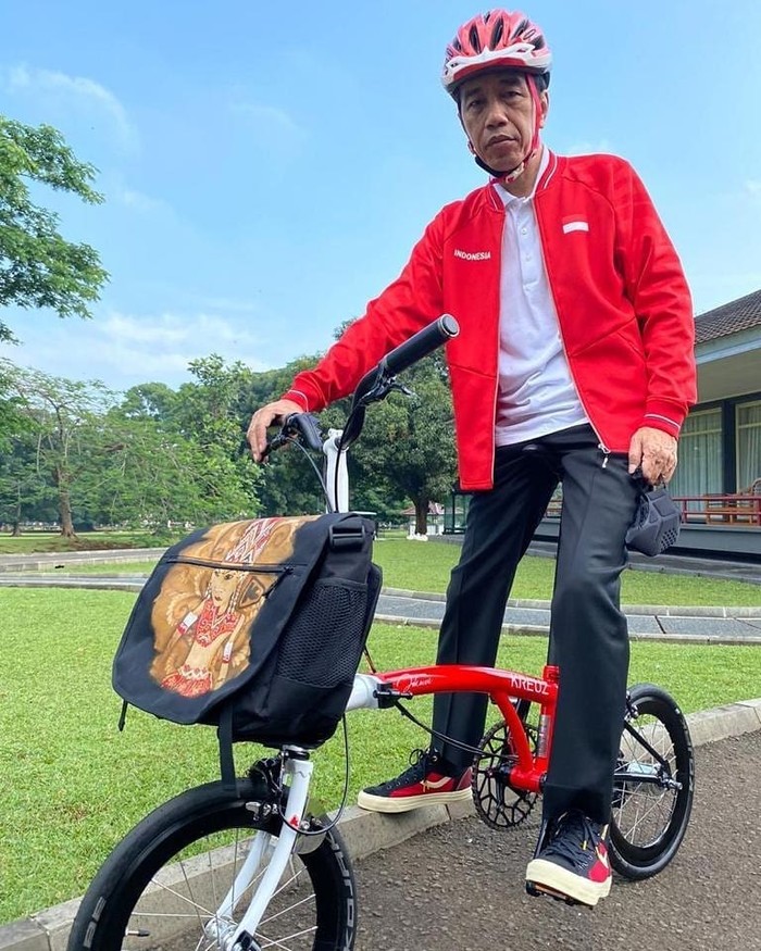 Jokowi Pamer Koleksi Sepedanya, Semua Buatan Indonesia