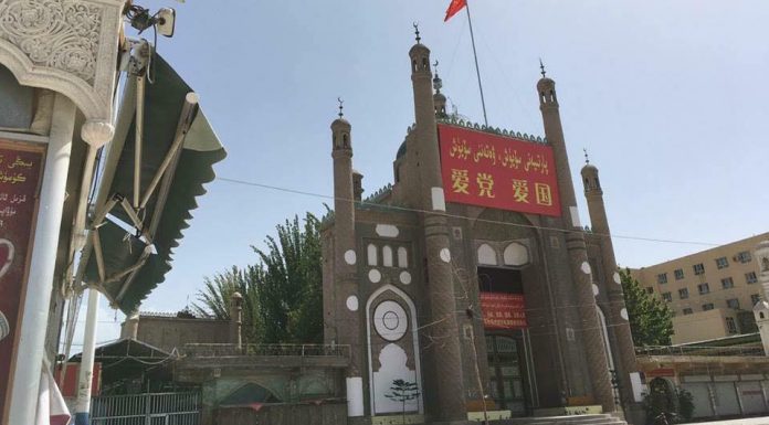 Pemerintah Komunis China Bangun Toilet Umum Di Bekas Lahan Masjid yang Dihancurkan