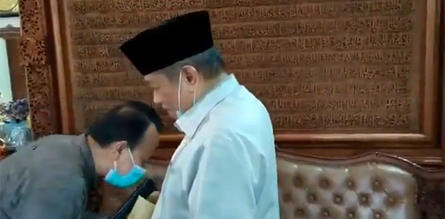 Soal Amplop Cokelat, Gus Nabil: Itu Bisyaroh Dari Ketua PCNU Kota Medan