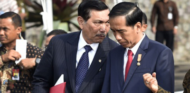 Presiden Jokowi dan Luhut Binsar Pandjaitan