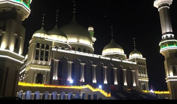 China Dilaporkan Hancurkan Ribuan Masjid di Xinjiang