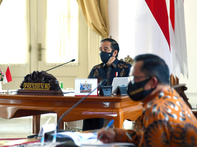 Amien Rais Membeber Fakta Mengejutkan, Jokowi Tersudut
