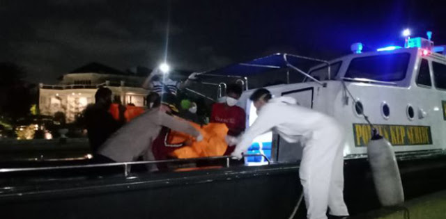 Polisi Temukan Lima Mayat Dalam Freezer Di Kapal Ikan Star Indo Jaya
