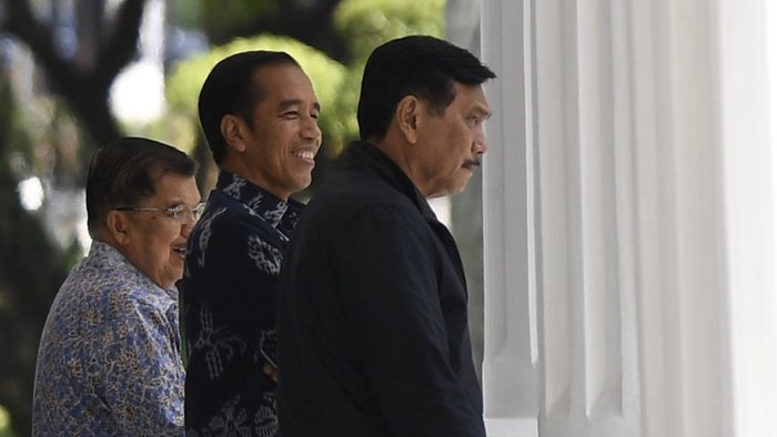Jokowi Salah Tunjuk Luhut Dan Pasang Target Tekan Corona 9 Provinsi