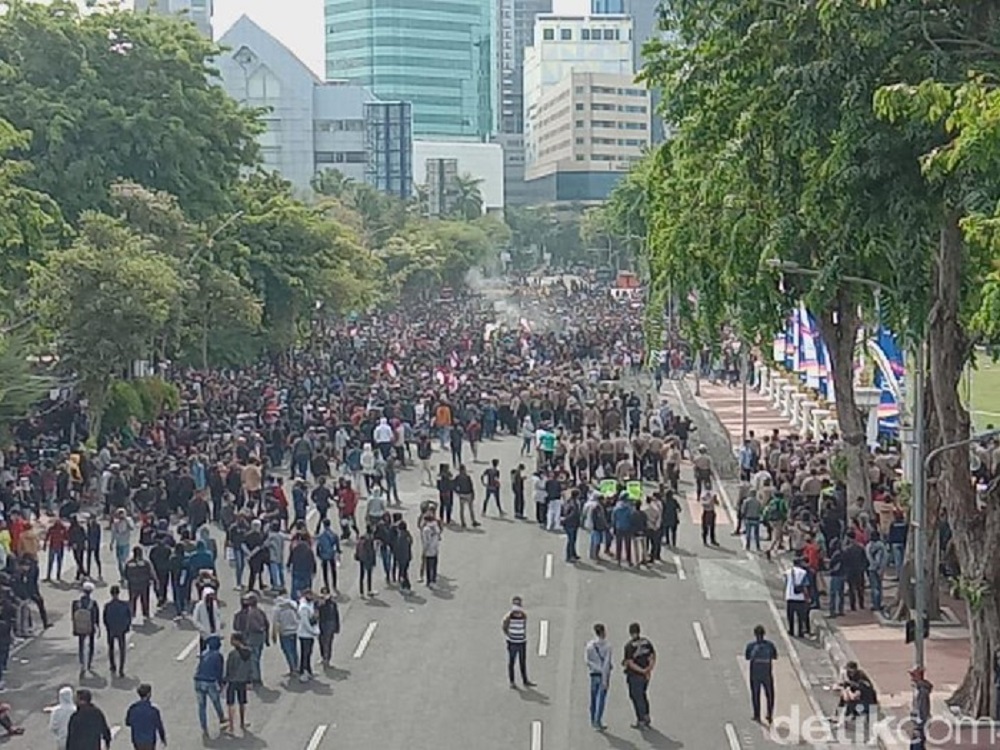 5.000 Mahasiswa Plus Buruh Juga Demo Besar Siang Ini Pukul 13.00 WIB