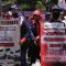Buruh demo tolak Omnibus Law RUU Cipta Kerja di Balai Kota DKI