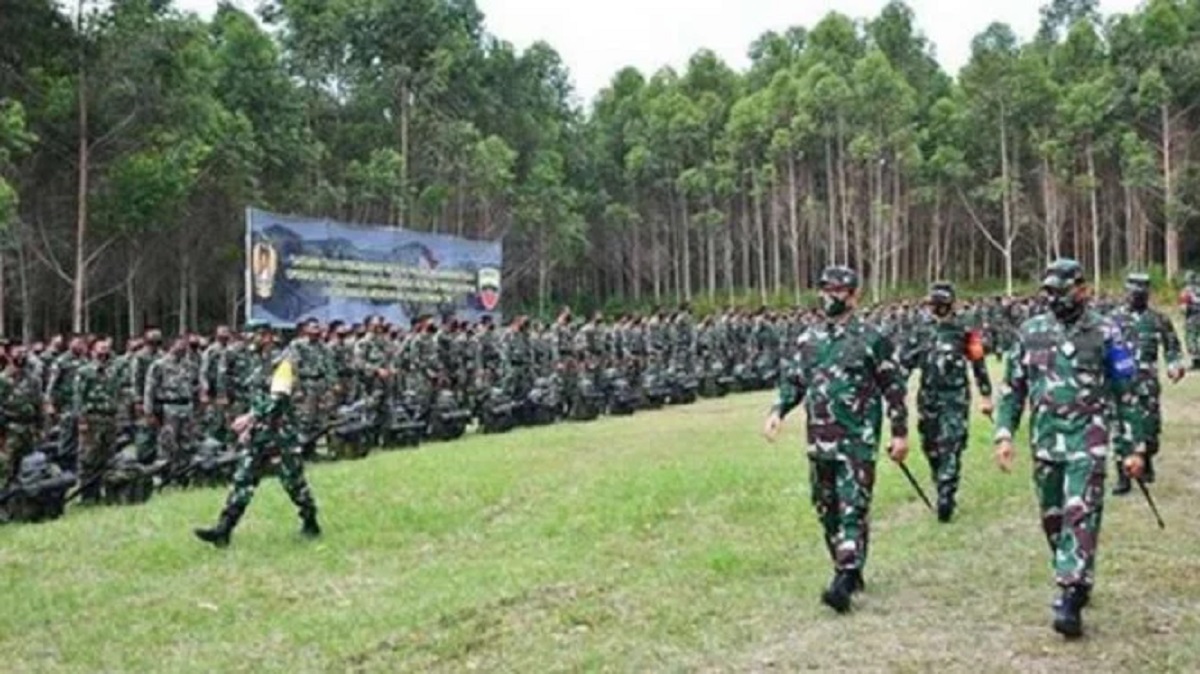 Pangdam Kodam I Bukit Barisan periksa pasukan tempur Yonif 122 TS