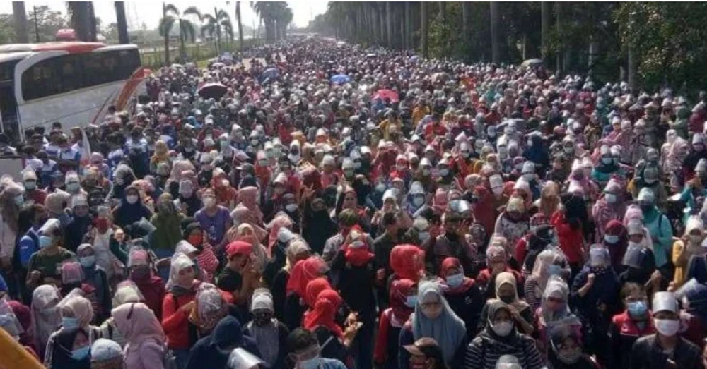 Berita Rakyat Indonesia Tolak Omnibus Law Langsung Mendunia