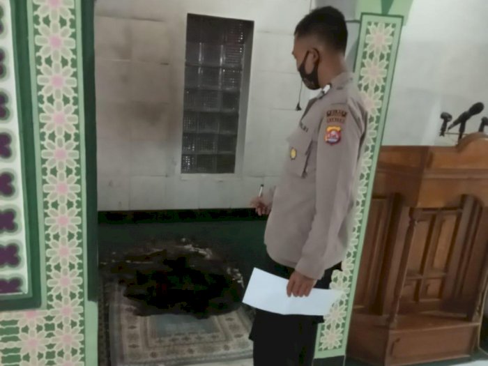 Sajadah Masjid di Serang Dibakar, Polisi Sebut Pelakunya Orang Gila