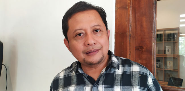 Ubedilah Badrun: Marwah TNI Turun Karena Sibuk Mengurusi Baliho