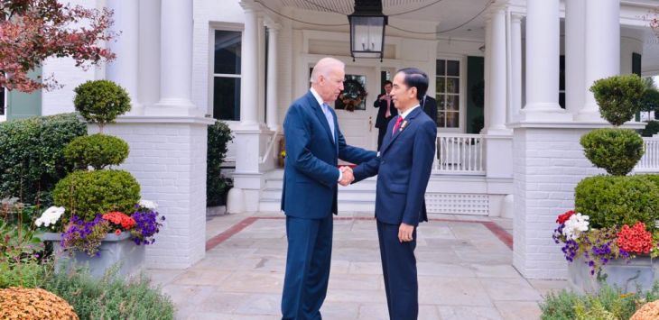 Jokowi Unggah Tulisan Bahasa Inggris untuk Joe Biden, Malah Mengundang Perdebatan