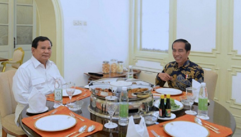 Prabowo Bungkam soal Kepulangan HRS, Refly: Sudah Jadi Anak Emas Pemerintah