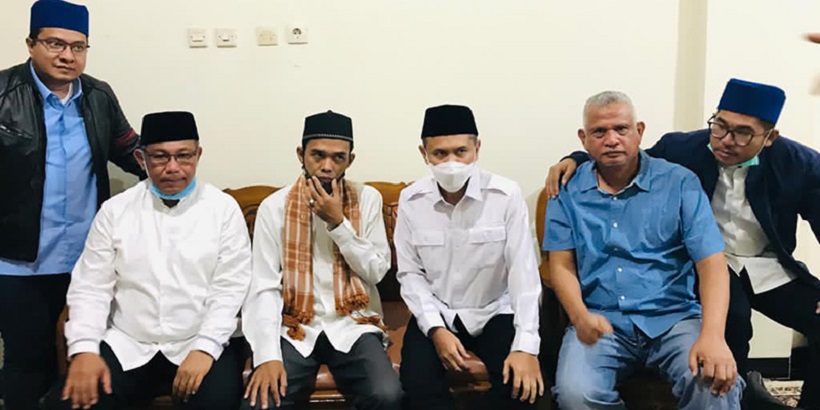 Pertemuan Akhyar Nasution dan Ustadz Abdul Somad