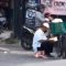Viral Video Pedagang Ngaji Sambil Nunggu Pembeli, Sampai Ramai Didoakan Para Netizen