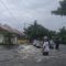 Perjuangan Laskar FPI Bantu Evakuasi Korban Banjir di Makassar