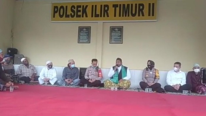 Massa Datangi 3 Polsek di Palembang Minta Habib Rizieq Dibebaskan