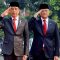Presiden Joko Widodo dan Menteri Sosial Juliari Batubara