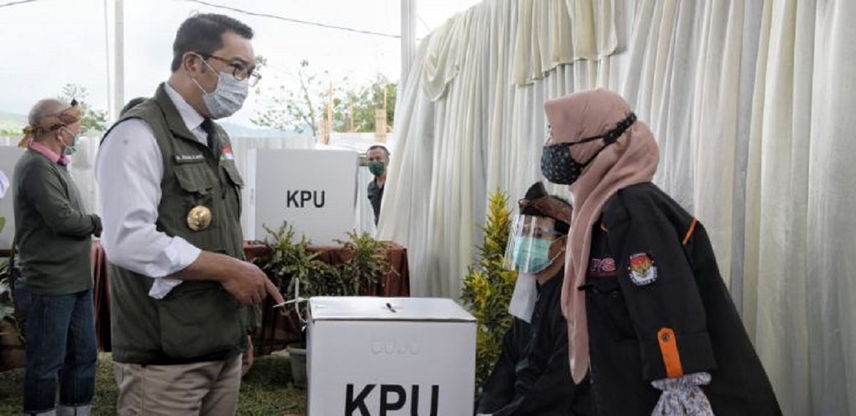 Ridwan Kamil Pastikan TPS di Jabar Terapkan Prokes COVID-19 secara Ketat