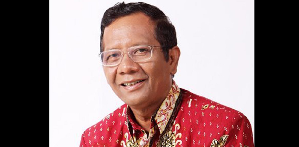 Seret Mahfud MD, Secara Politik Tidak Menguntungkan Ridwan Kamil