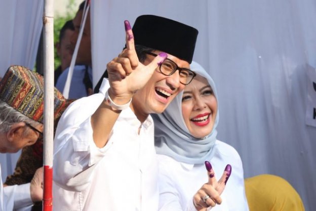 Dulu Lawan Sekarang Bawahan, Jokowi Tunjuk Sandiaga Uno Jadi Menteri Parekraf