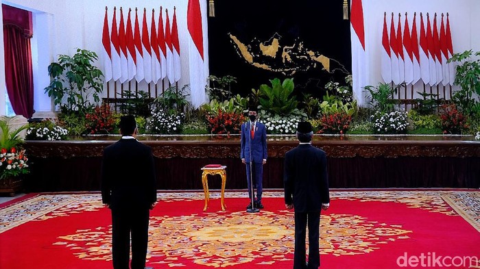 Jokowi Juga Lantik Irjen Petrus dan Hartono Jadi Kepala BNN-Kepala BRG