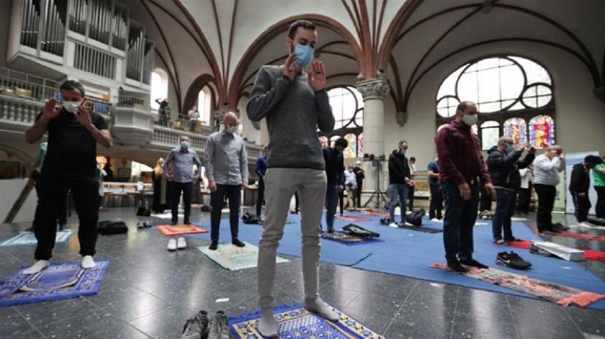 Dalam 1 Tahun, Ada 4.000 Warga Jerman Masuk Islam