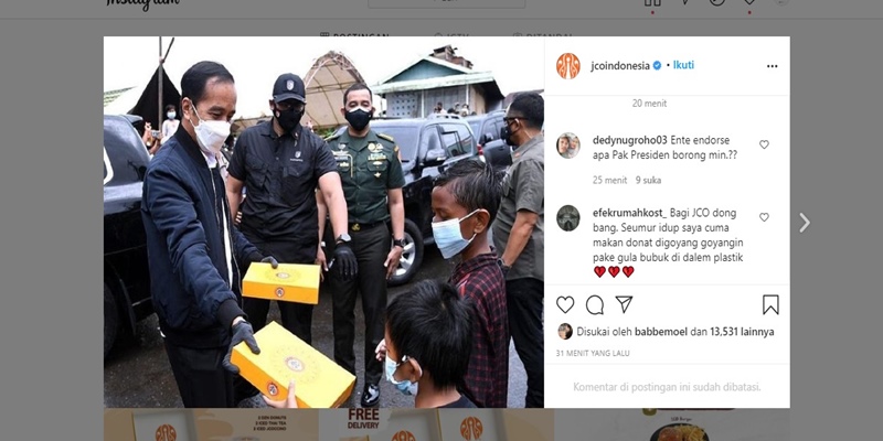 Penampakan Jokowi Bagi-bagi Donat Untuk Anak-anak Korban Banjir Kalsel Bikin Netizen Ngiler