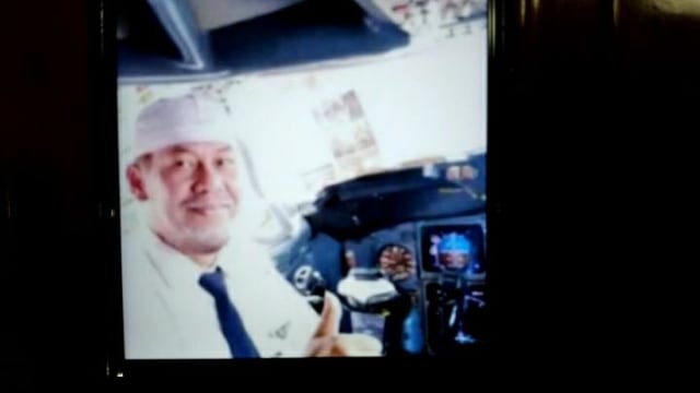 Momen Aneh Pilot Sriwijaya Air SJ182: Pakai Baju Tak Disetrika