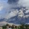 Fakta Erupsi Gunung Sinabung, Semburkan Abu 500 Meter hingga Imbauan BPBD