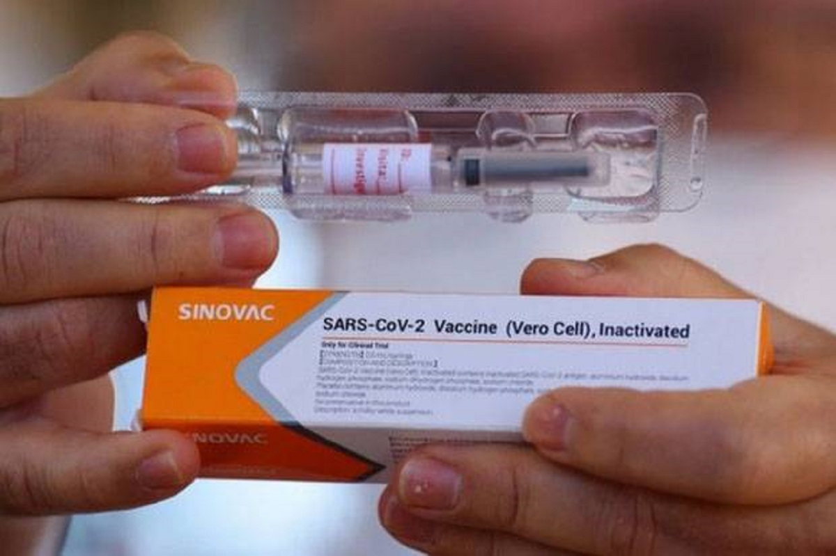 Sertifikat Halal Vaksin Sinovac Diserahkan Pagi Ini, Sebelum Jokowi Disuntik