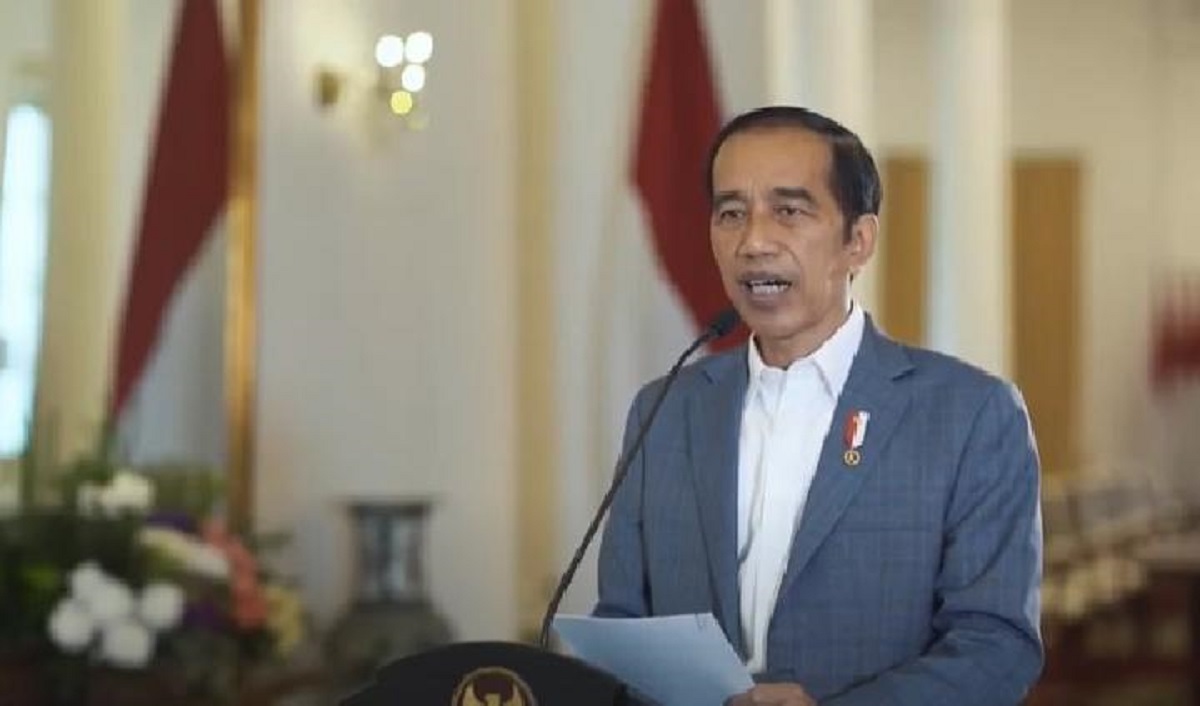 Jokowi Yakin Ekonomi Bakal Segera Pulih: Batu Bara, CPO, Karet, Naik Semua