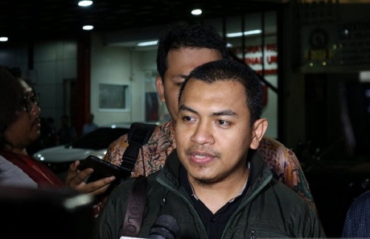 Abu Janda Bilang Haris Pertama Pembela FPi, Aziz Yanuar: Tidak Level Kami Menanggapi Dia