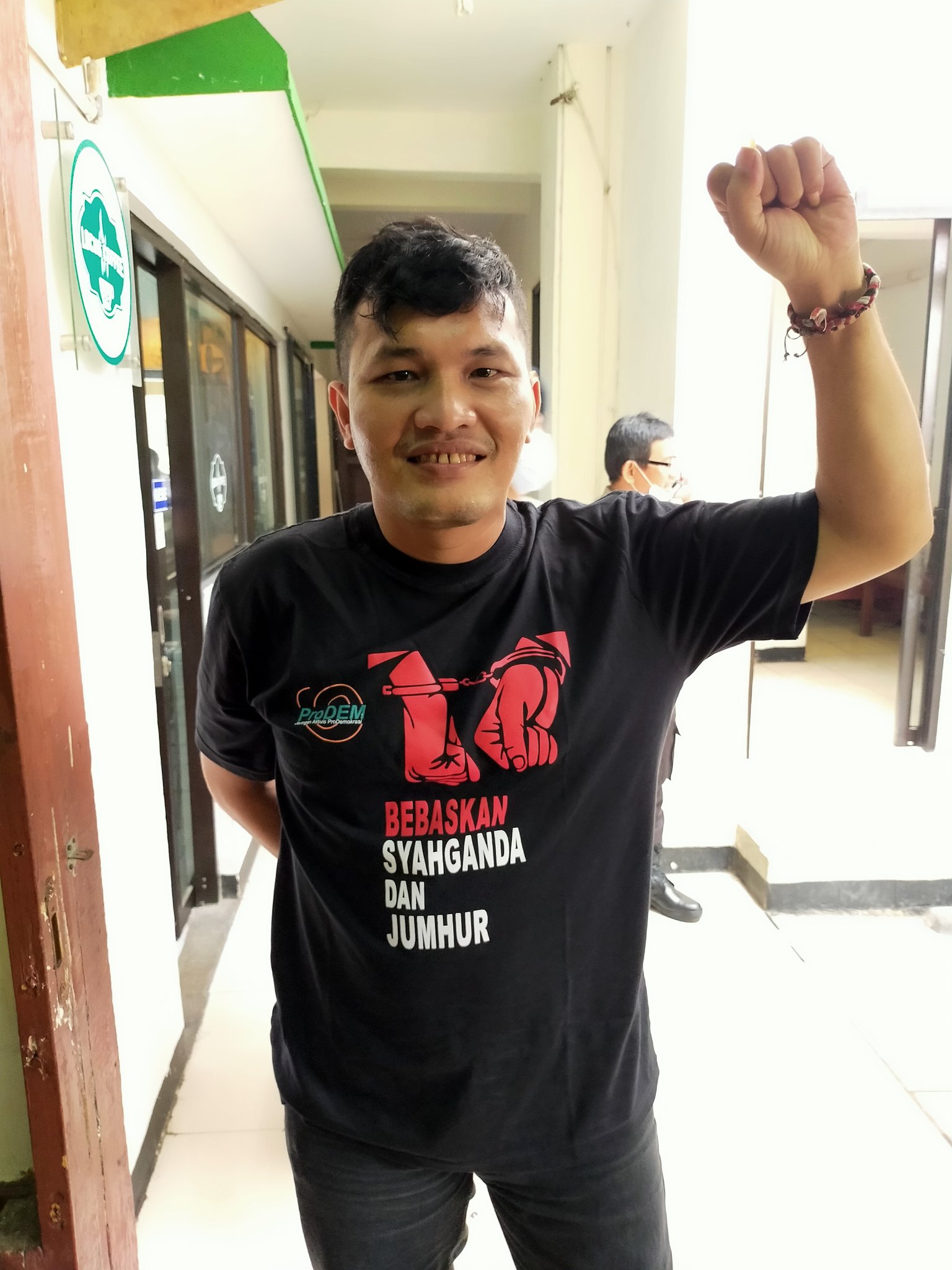Nicho Silalahi: Publik Menunggu Keberanian KPK Periksa Madam Dan Elit PDIP di Kasus Bansos