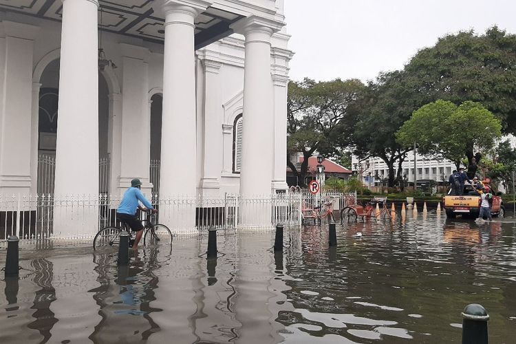 Banjir Semarang Disebut karena Hujan Ekstrem, Ahli: Kurang Tepat