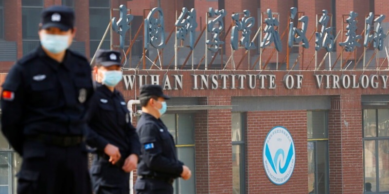 Tiga Jam Lebih Di Laboratorium Wuhan, Tim WHO Bertemu Wanita Kelelawar China