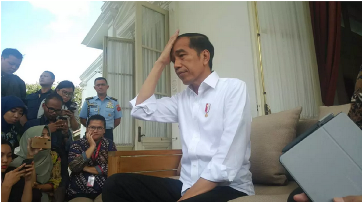 Jokowi Minta Dikritik, Warganet Ramai-Ramai Singgung UU ITE