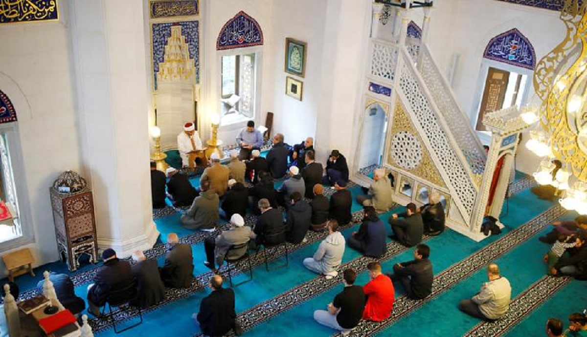 Jerman Larang Kelompok Muslim Salafi