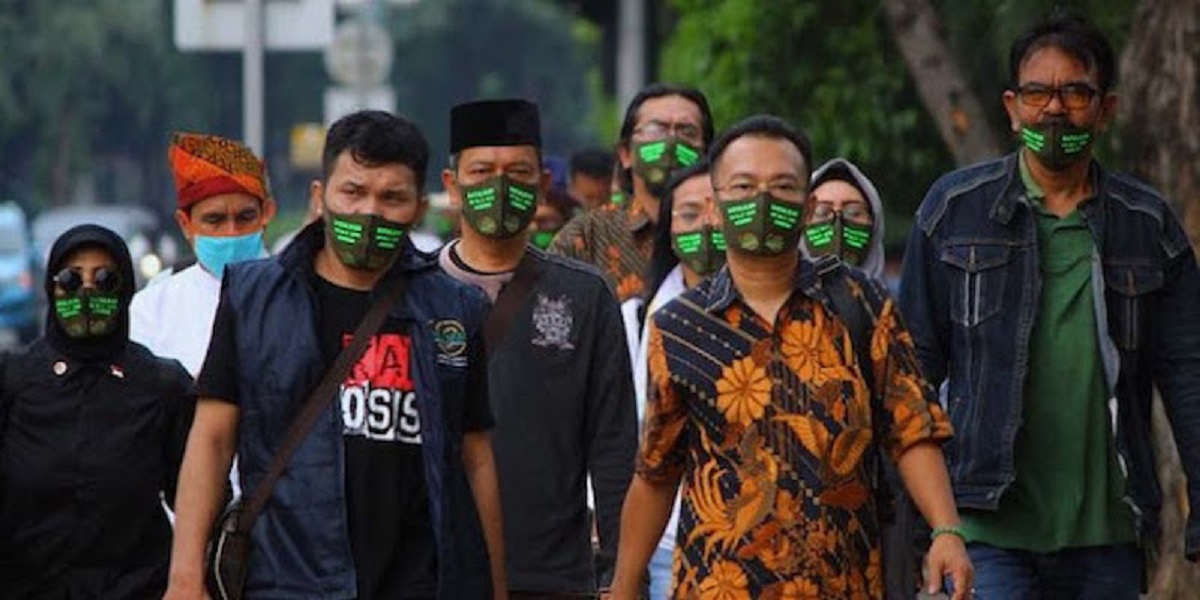 ProDEM: Niat Jokowi Hapus UU ITE Harus Dimulai Dari Ali Mochtar Ngabalin