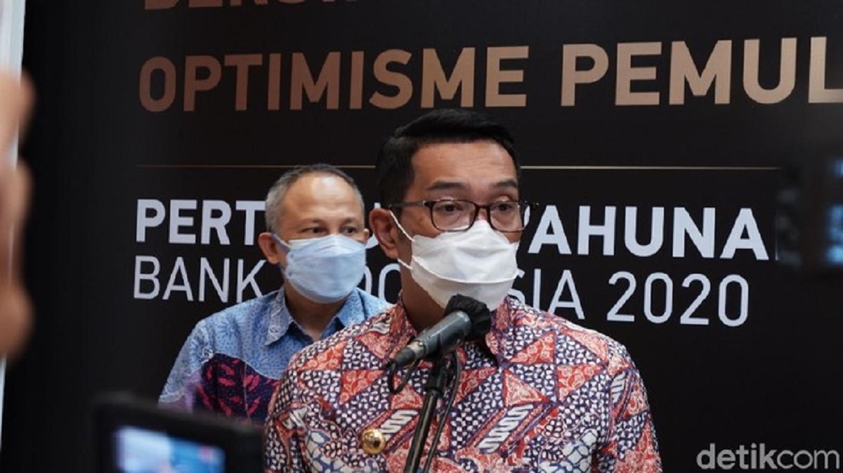 Ridwan Kamil Setuju Vaksinasi Mandiri Asal Tak Ganggu Suplai di Puskesmas