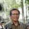 Bukan Pencitraan, Fadjroel Rachman Ungkap Alasan Jokowi Blusukan Malam-malam Bagi Sembako