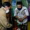 Pak Jokowi, Ketimbang Blusukan Bagikan Obat Mending Ambil Komando Penanganan Covid-19