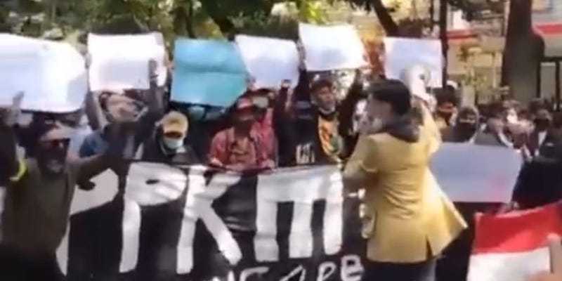 Demo Bandung Adalah Akumulasi Kekecewaan Pada Kegagalan Pemerintah Lindungi Rakyat