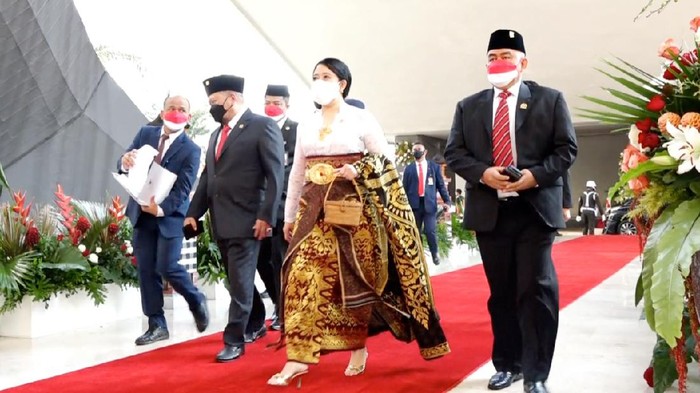 Alasan Puan Kenakan Pakaian Adat Bali di Sidang Tahunan MPR 2021