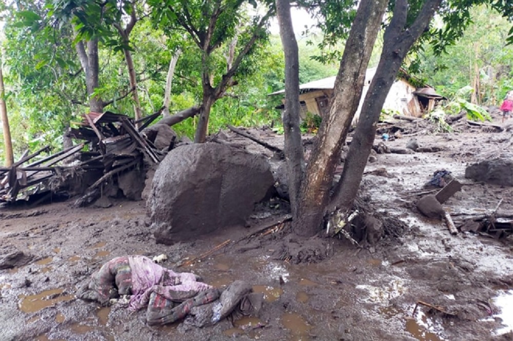 Banjir Bandang Landa NTT, 2 Warga Tewas, 1 Hilang