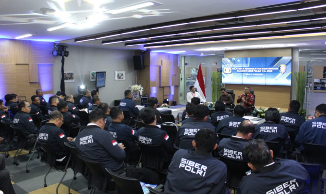 Data Pribadi Presiden Jokowi Bocor, DPR Singgung Bagaimana sih Tugas Polisi Siber
